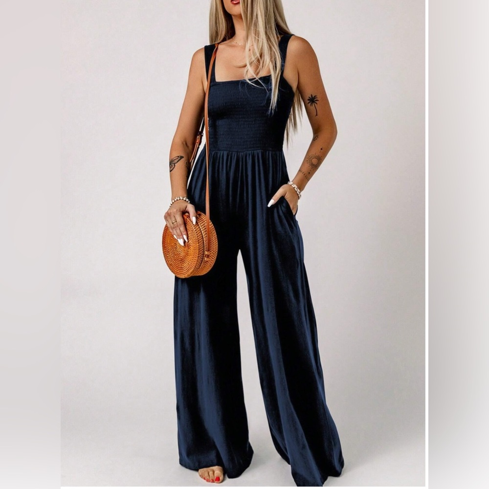 Shirred Navy Blue Wide Leg Jumpsuit With Pockets - Picture 4 of 9